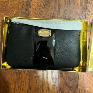 Michael Kors Met Center Stripe Black Leather Wristlet
